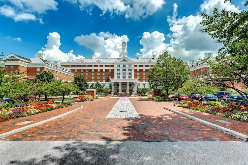 Hilton Columbus At Easton Hotel Exterior photo
