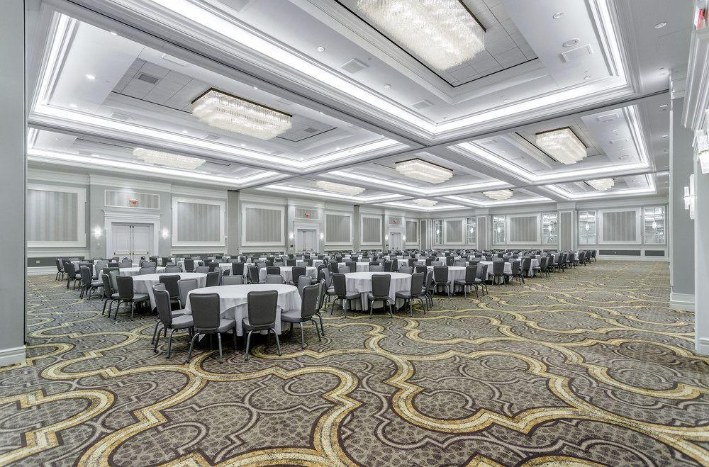 Hilton Columbus At Easton Hotel Exterior photo